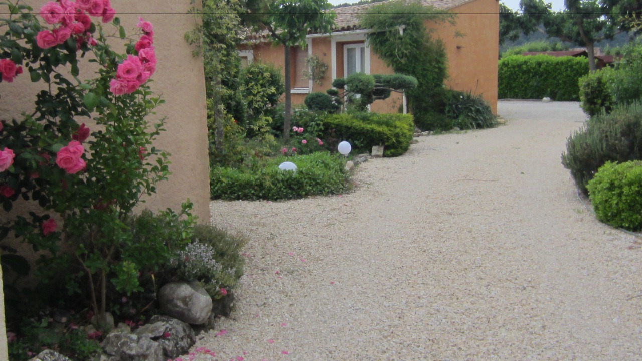 Photo of Outdoor in Crestet