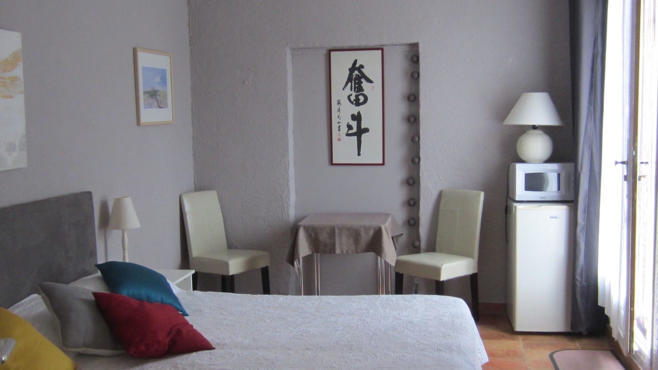Photo of Bedroom in Crestet