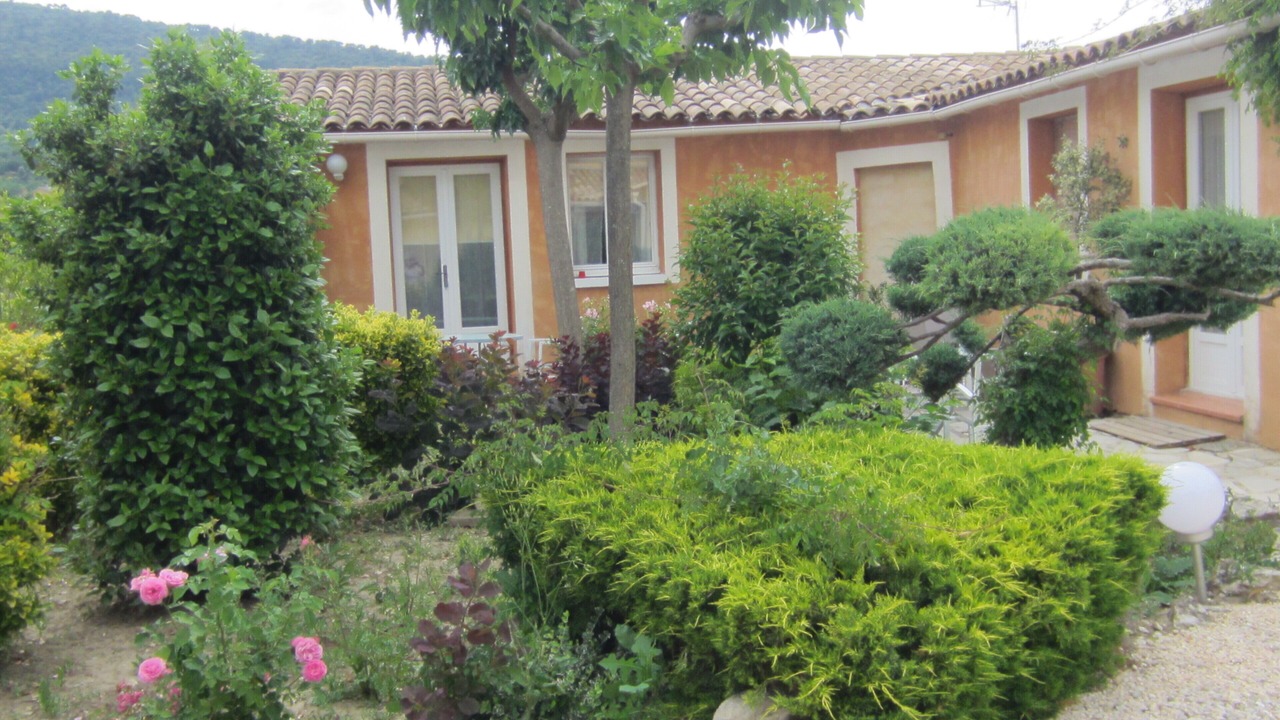 Photo of Outdoor in Crestet