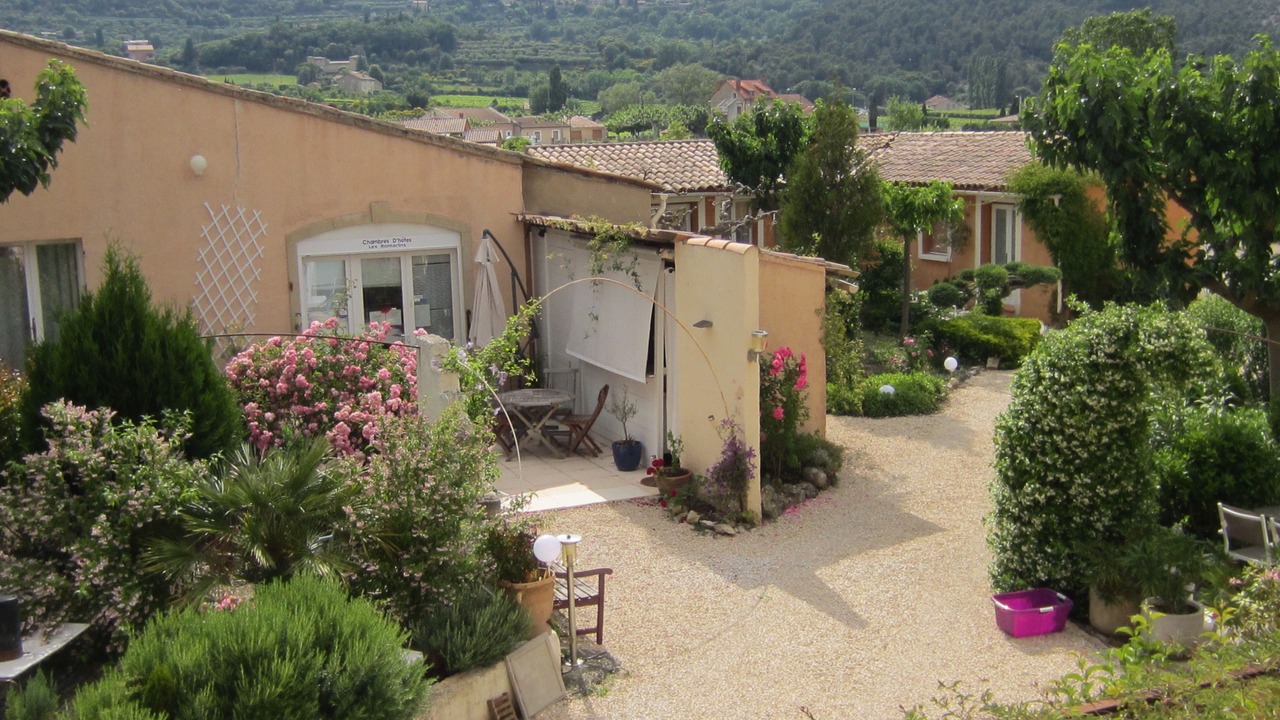 Photo of Outdoor in Crestet