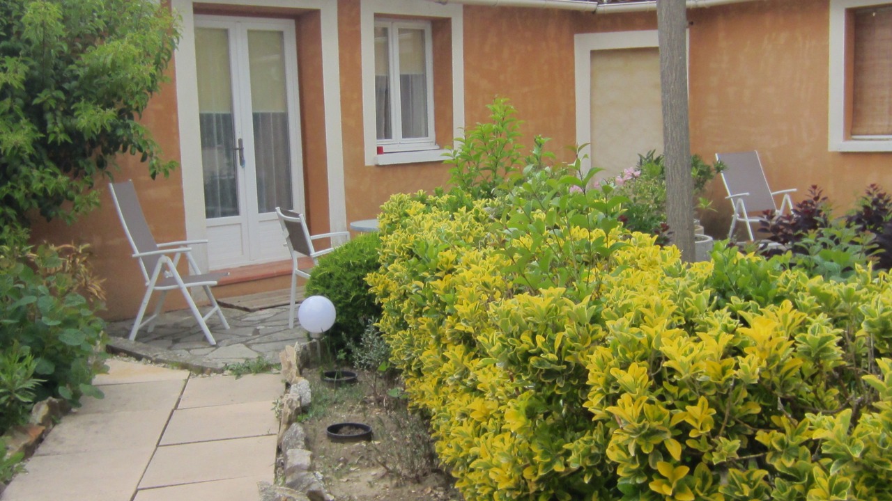 Photo of Outdoor in Crestet