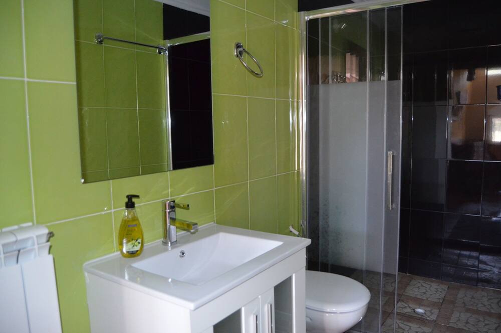 Photo of Bathroom in Clavijo