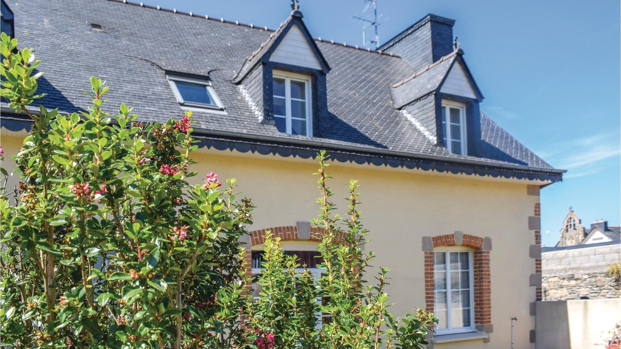 Photo of Outdoor in Treguier