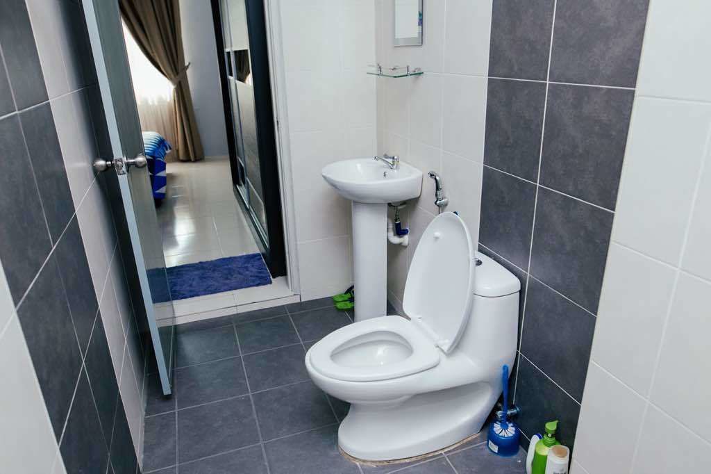 Photo of Bathroom in Bandar Meru Raya
