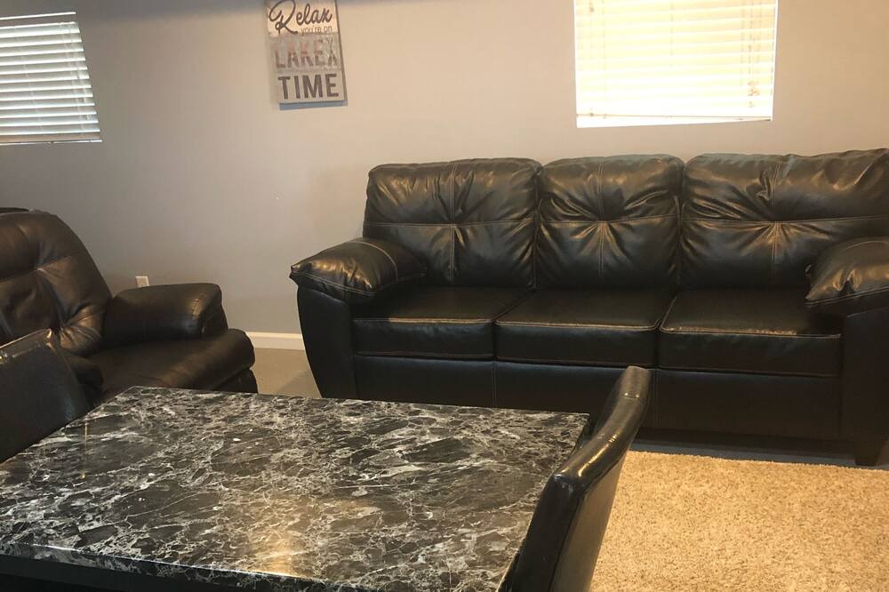 Photo of Bedroom in Simonton Lake