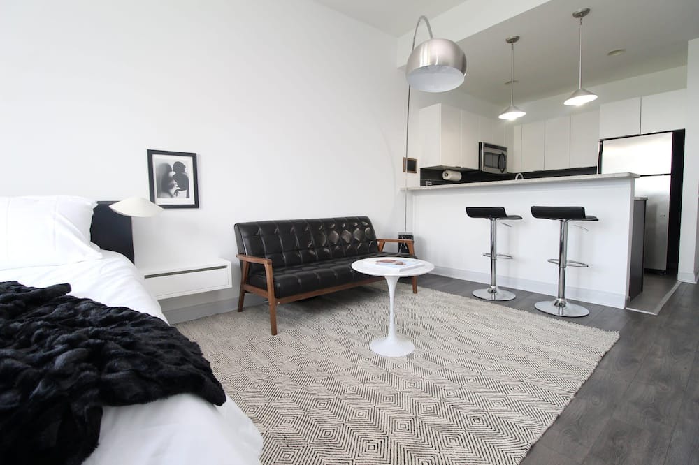 Photo of Bedroom in East Hyde Park