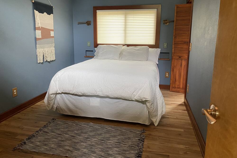 Photo of Bedroom in Jacksonville