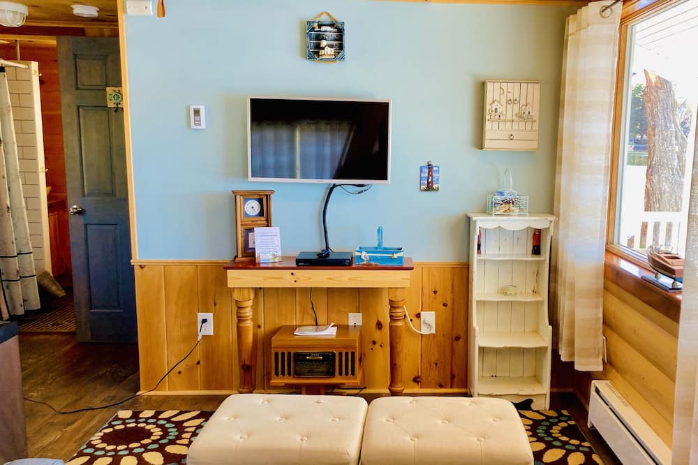 Photo of Livingroom in Lily Dale