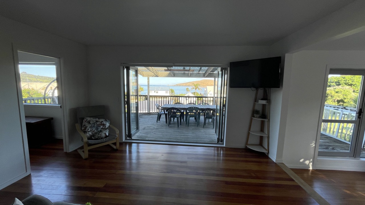 Photo of Others in Omapere