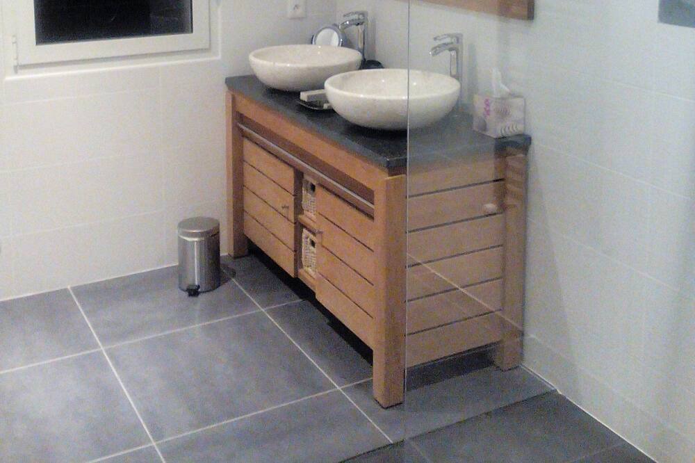 Photo of Bathroom in Laurens