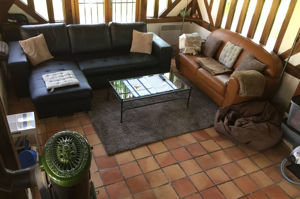 Photo of Livingroom in Ablon