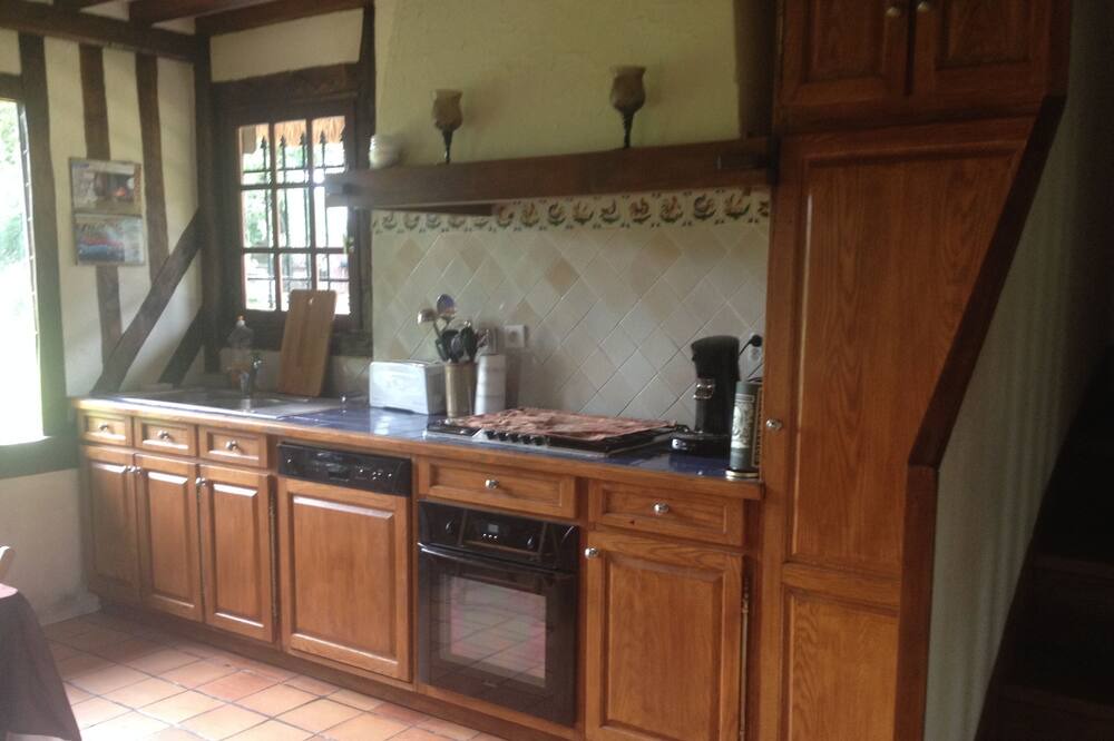 Photo of Kitchen in Ablon