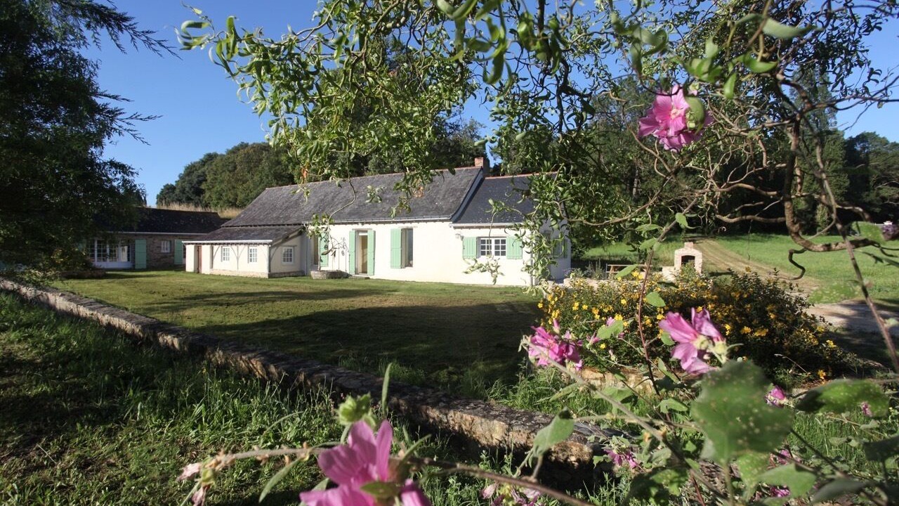 Photo of Outdoor in Blaison-Saint-Sulpice
