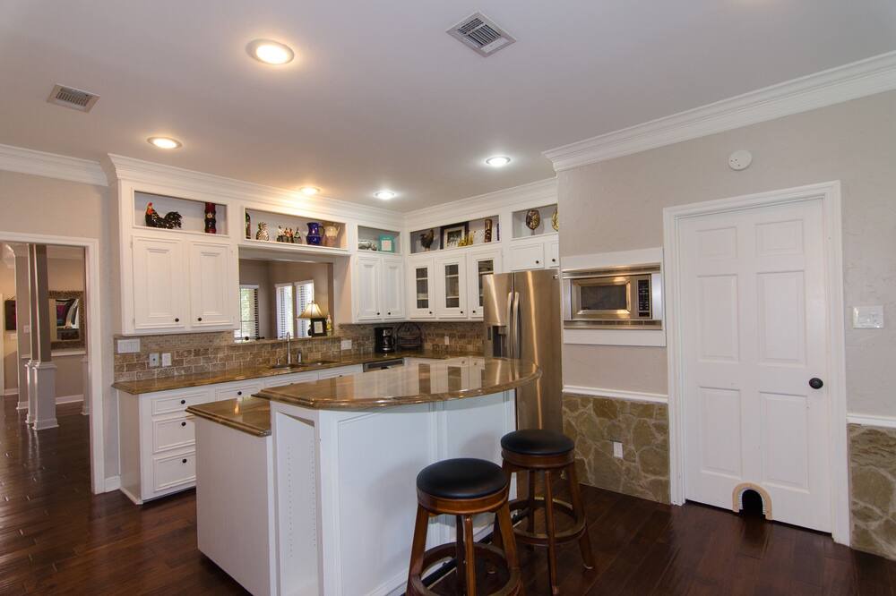 Photo of Kitchen in The Hills
