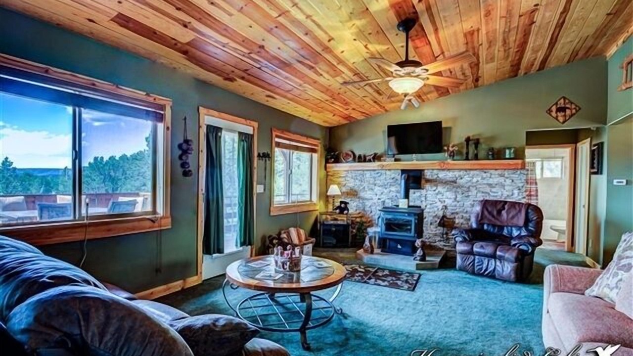 Photo of Livingroom in Ruidoso