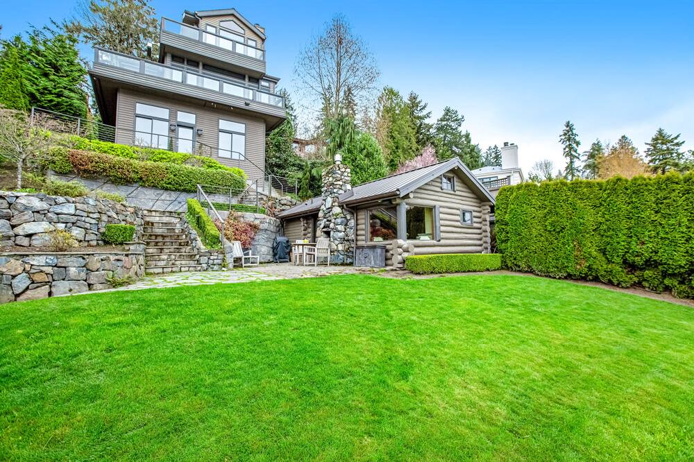 Photo of Others in Medina