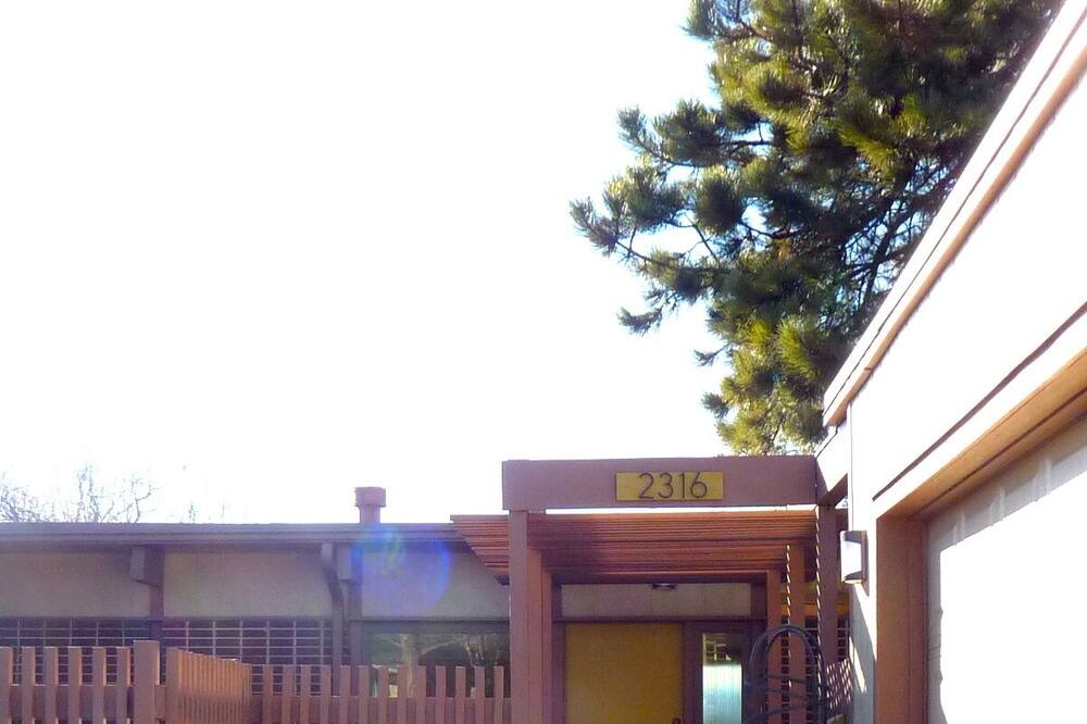 Photo of Outdoor in Littleton