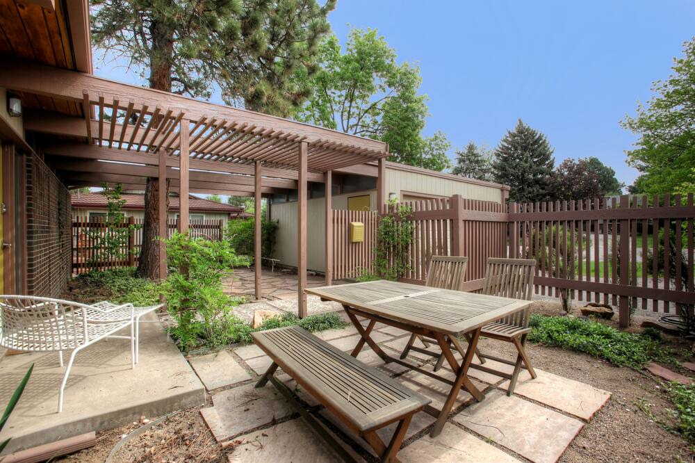 Photo of Outdoor in Littleton