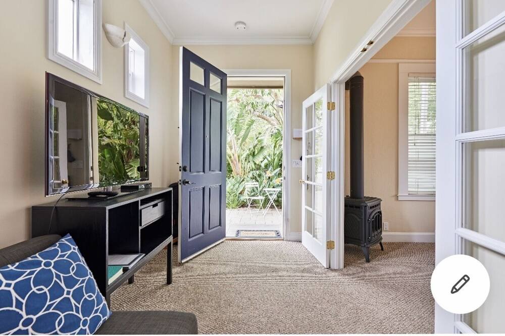 Photo of Bedroom in Picnic Valley