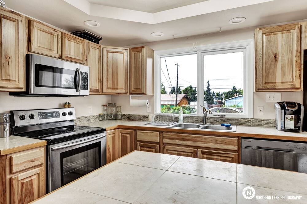 Photo of Kitchen in Russian Jack Park
