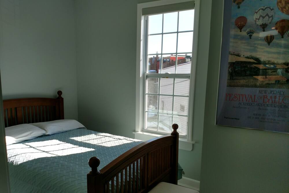 Photo of Bedroom in Jersey City