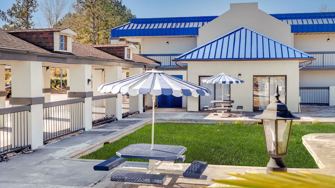 Photo of Outdoor in Greenwood