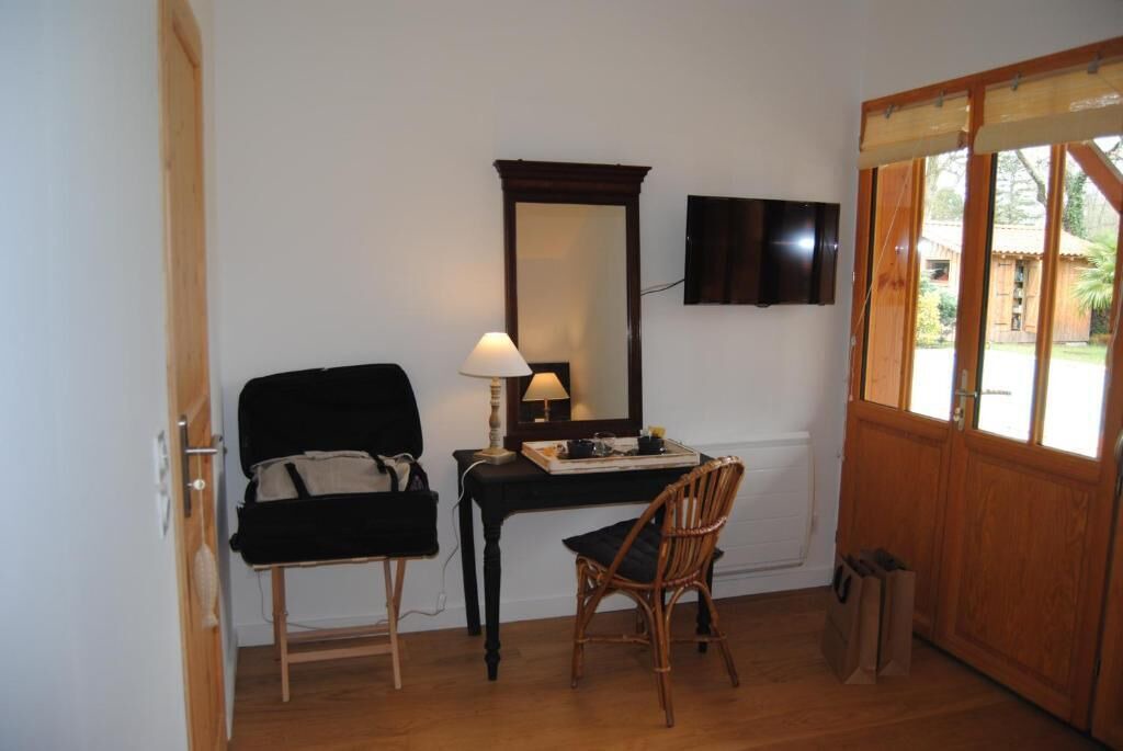 Photo of Bathroom in Saint-Jean-d'Illac