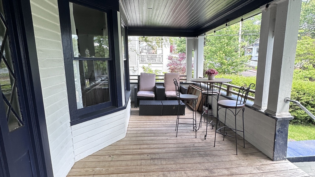 Photo of Patio Balcony in North Chattanooga