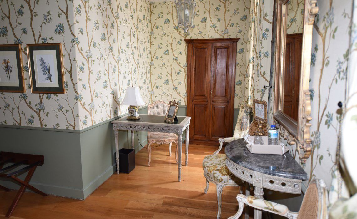 Photo of Bedroom in Maudetour-en-Vexin