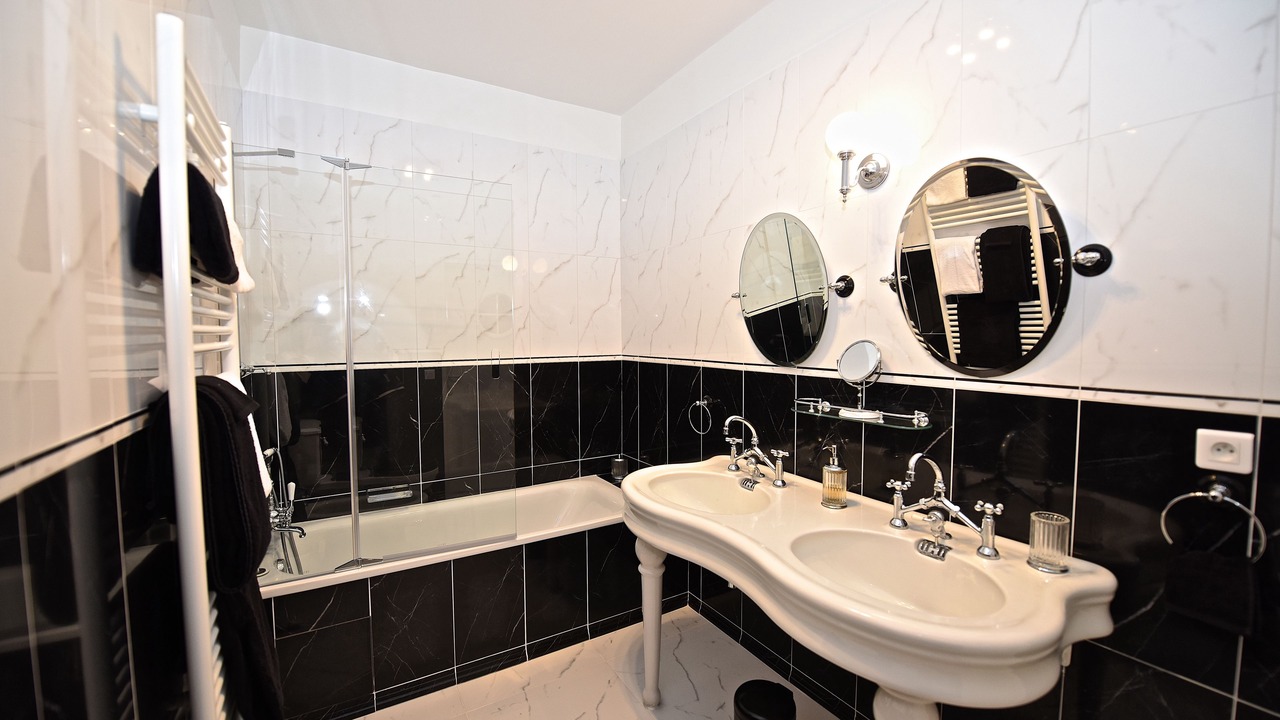 Photo of Others in Maudetour-en-Vexin