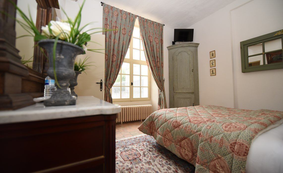 Photo of Others in Maudetour-en-Vexin