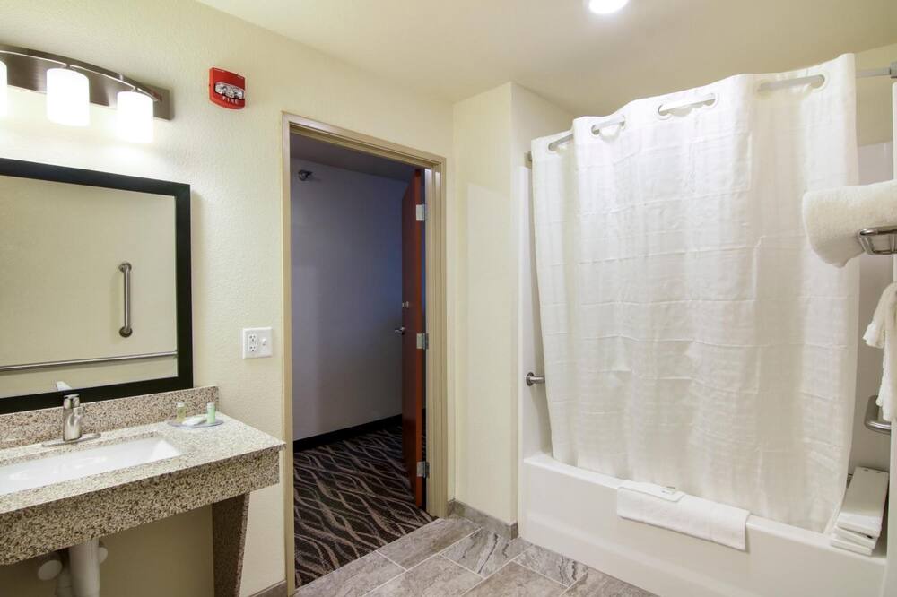 Photo of Bathroom in Fairfield Bay