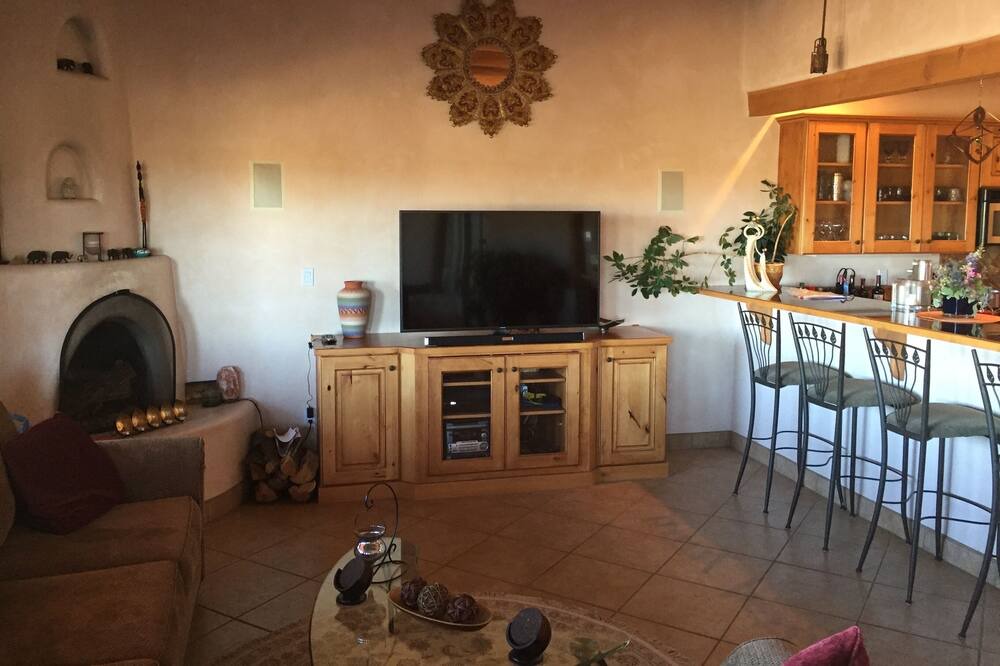 Photo of Bedroom in Eldorado at Santa Fe