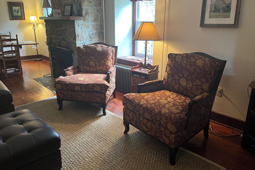 Photo of Livingroom in Narvon