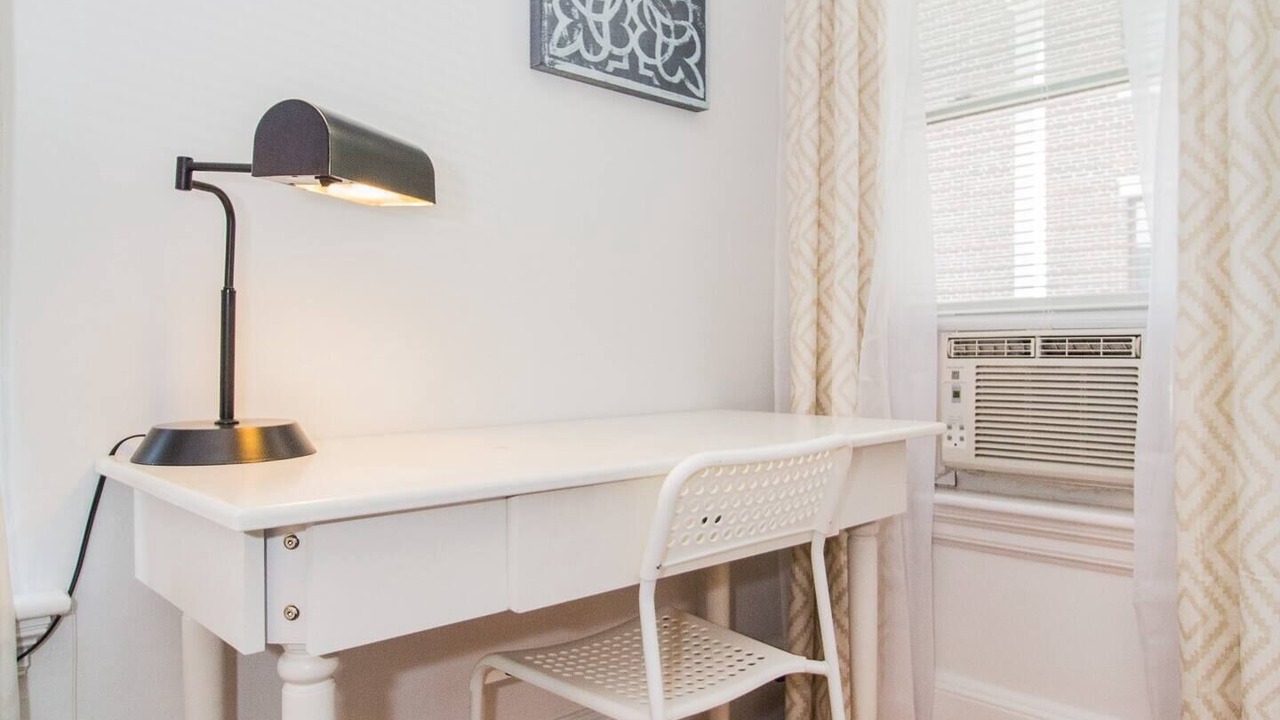 Photo of Others in Cleveland Circle