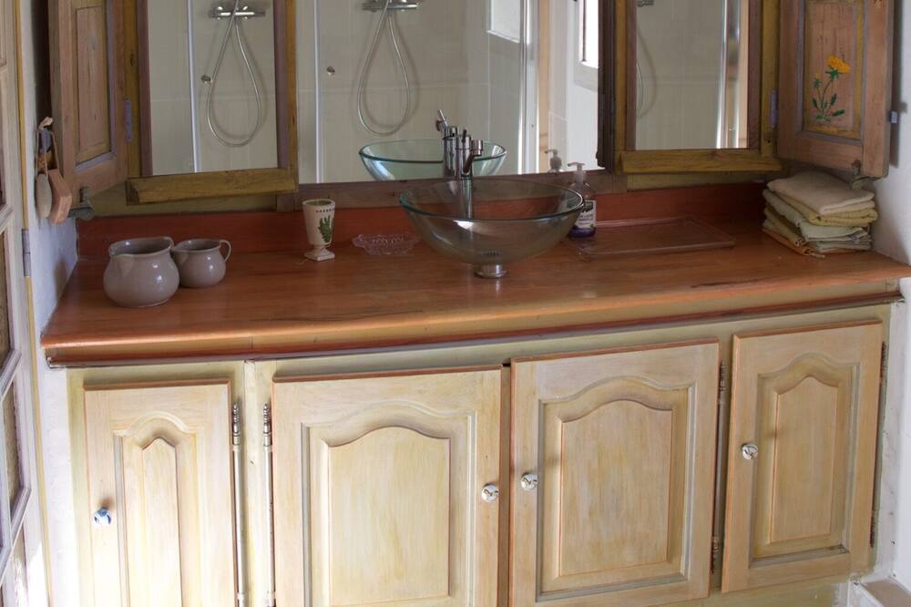 Photo of Kitchen in Collobrieres