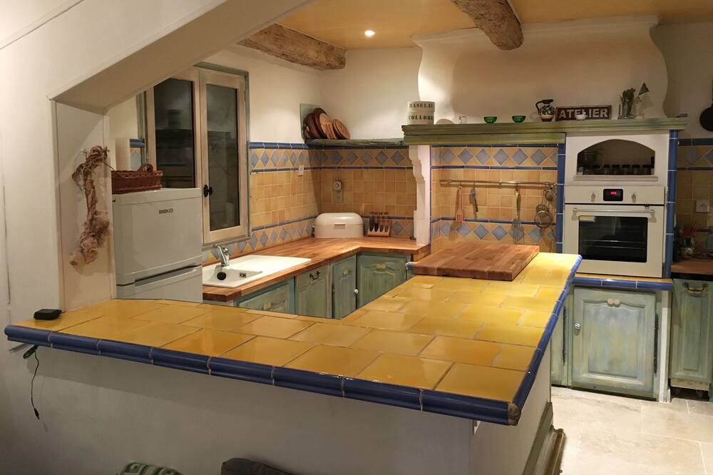 Photo of Kitchen in Collobrieres