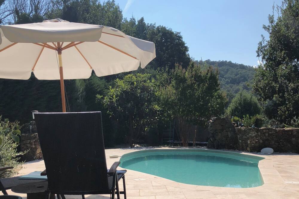 Photo of Outdoor in Collobrieres