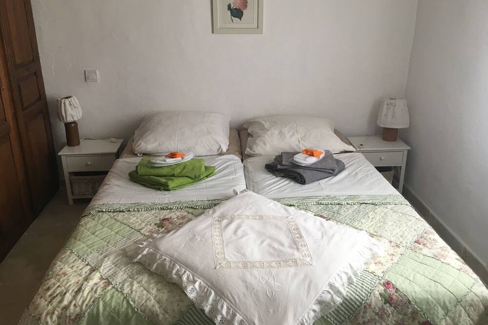 Photo of Bedroom in Collobrieres