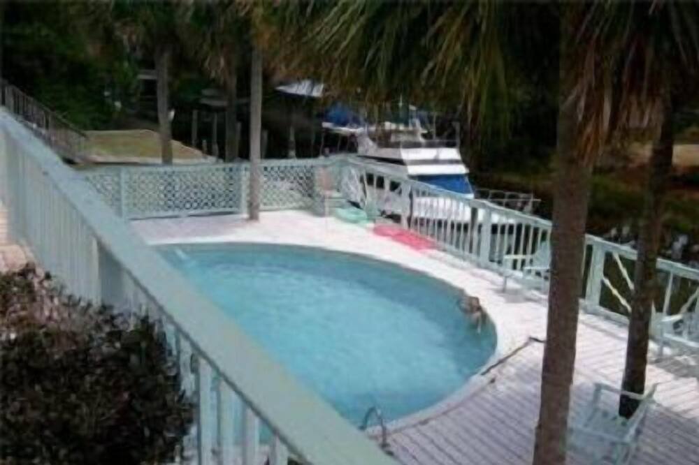 Photo of Outdoor in Alligator Point