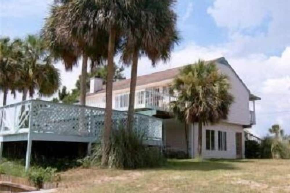 Photo of Outdoor in Alligator Point