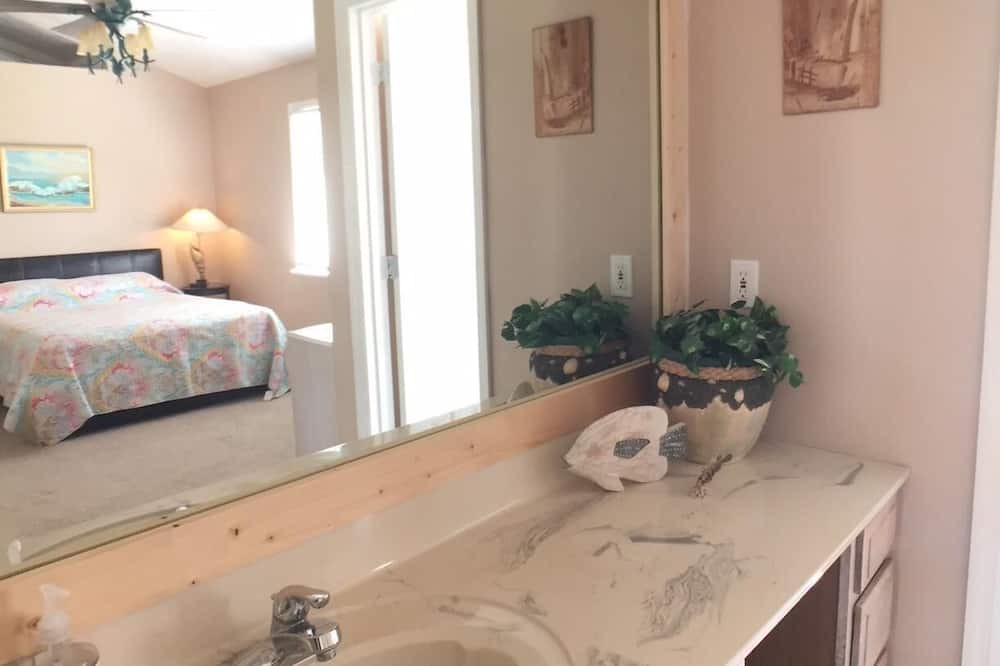 Photo of Bathroom in Alligator Point