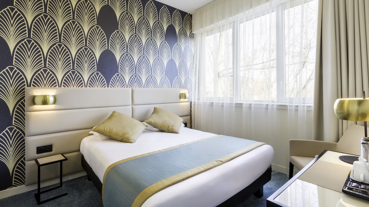 Photo of Bedroom in Ris Orangis