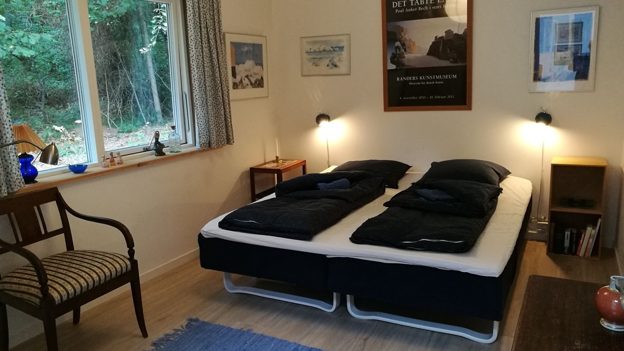 Photo of Others in Ronne