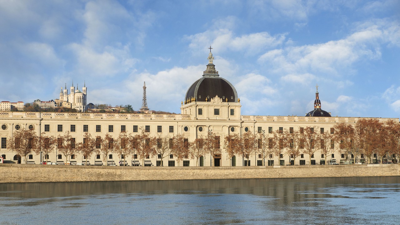 Photo of Buildings in Bellecour - Hotel Dieu