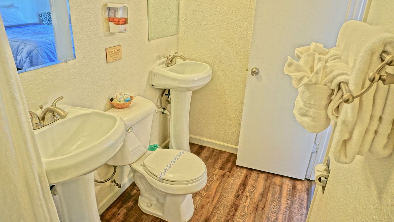 Photo of Others in Oakridge