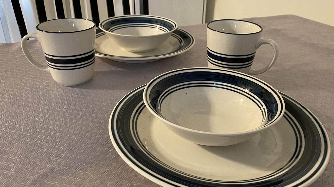 Photo of Bedroom in Oakridge