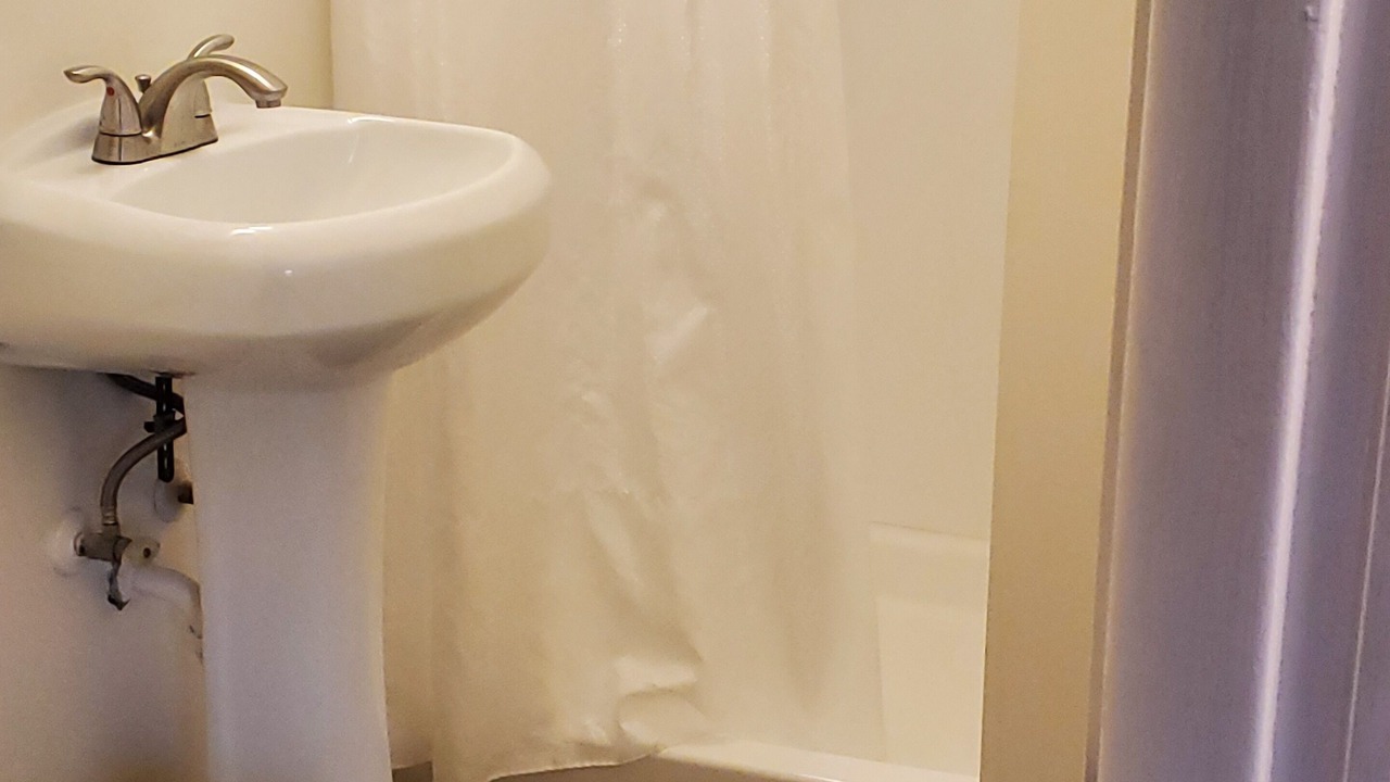 Photo of Bathroom in Oakridge