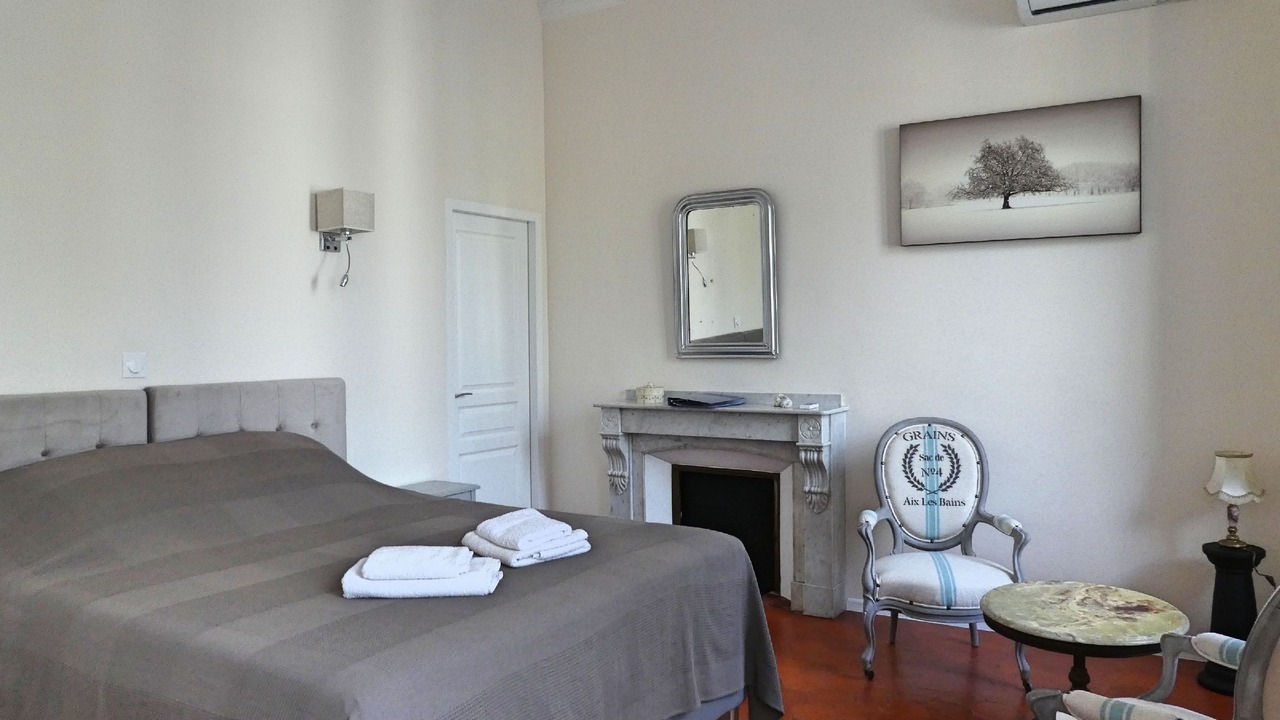 Photo of Bedroom in Olonzac