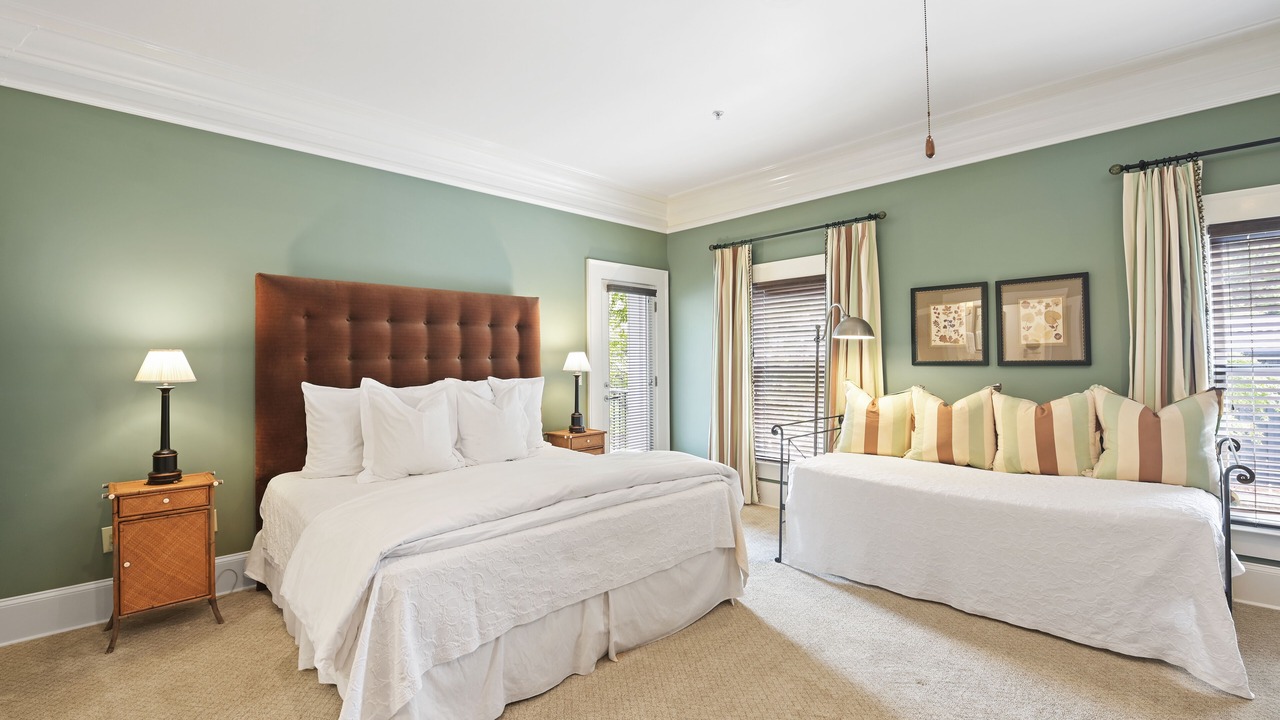 Photo of Livingroom in Madison